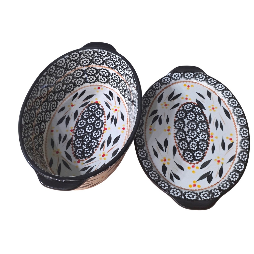 Temp-tations Old World 1.5 QT Oval Baker with Lid Black Floral PPP-SQ-76808